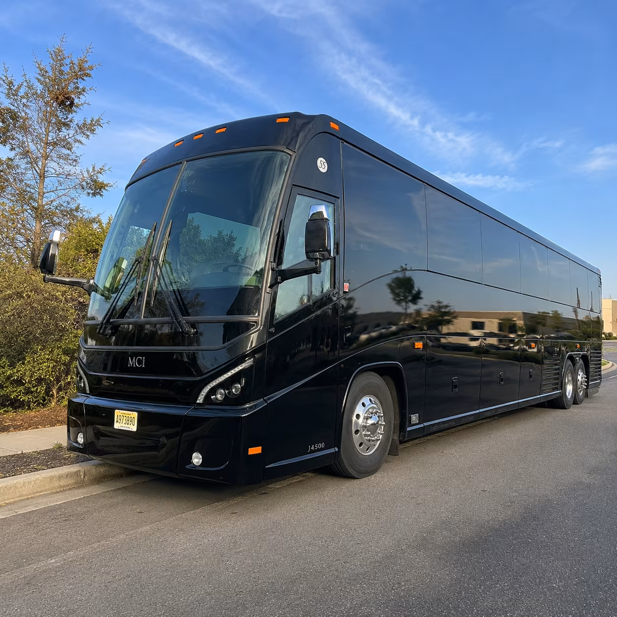 airline group charter flight shuttle service at mco and sfb