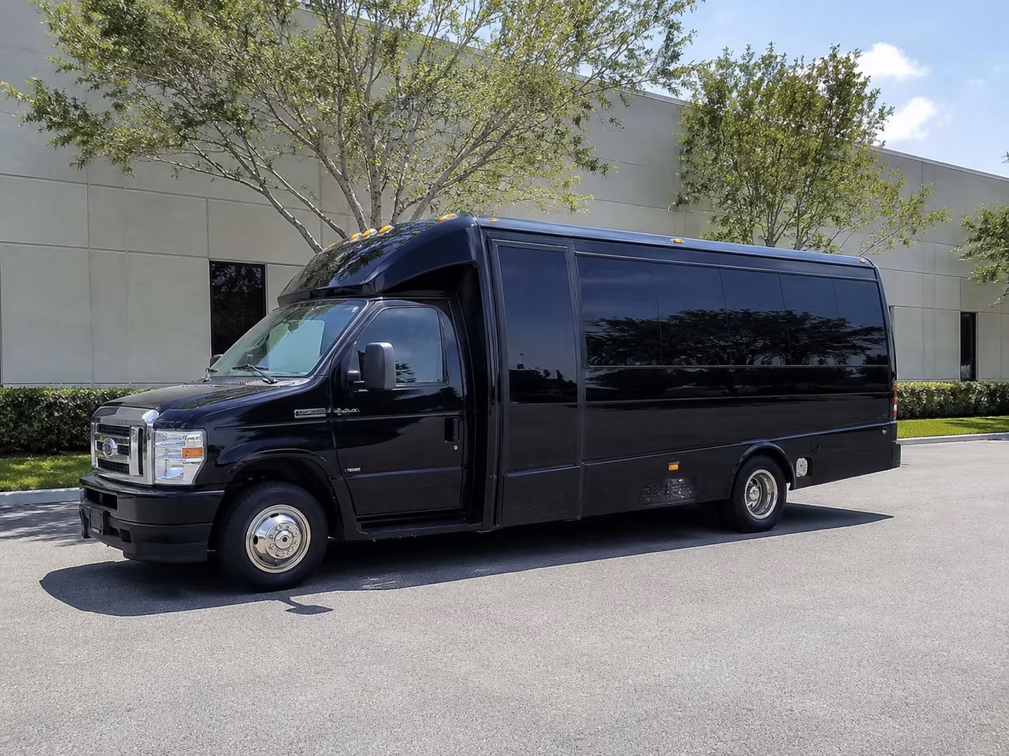convention shuttle buses for the orange county convention center