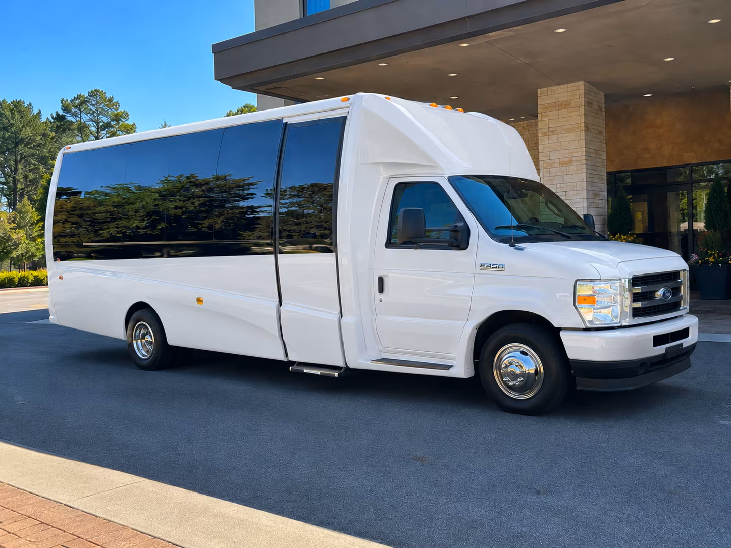 employee shuttle buses for orlando s corporate corridors