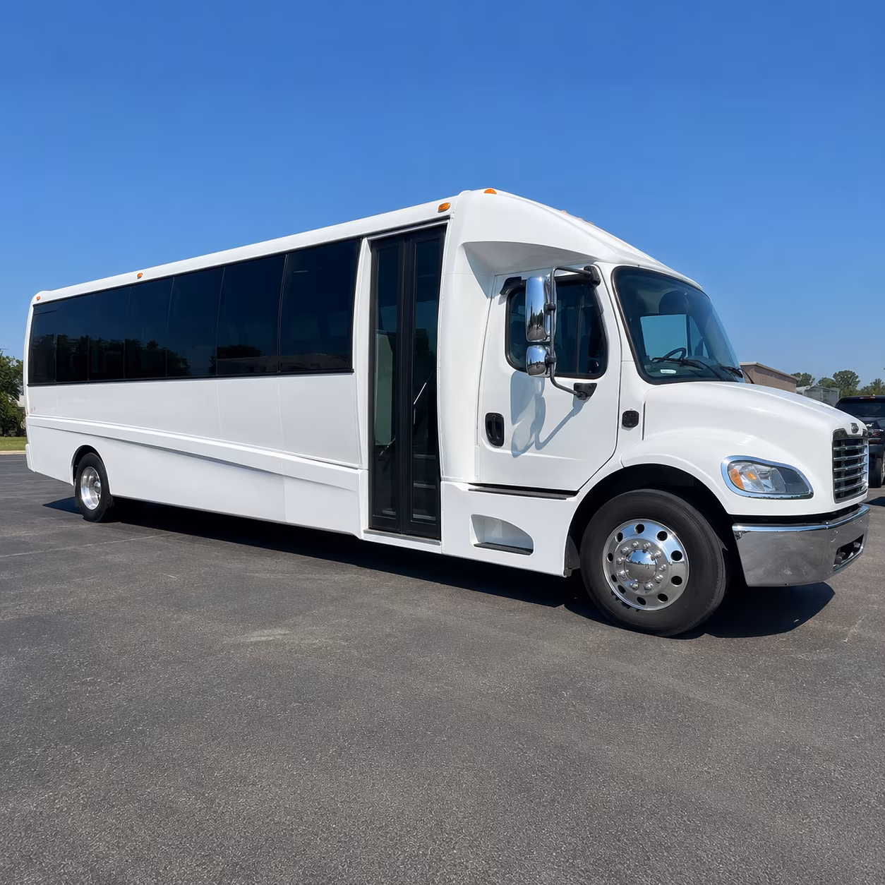 theme park shuttle buses for walt disney world universal and seaworld